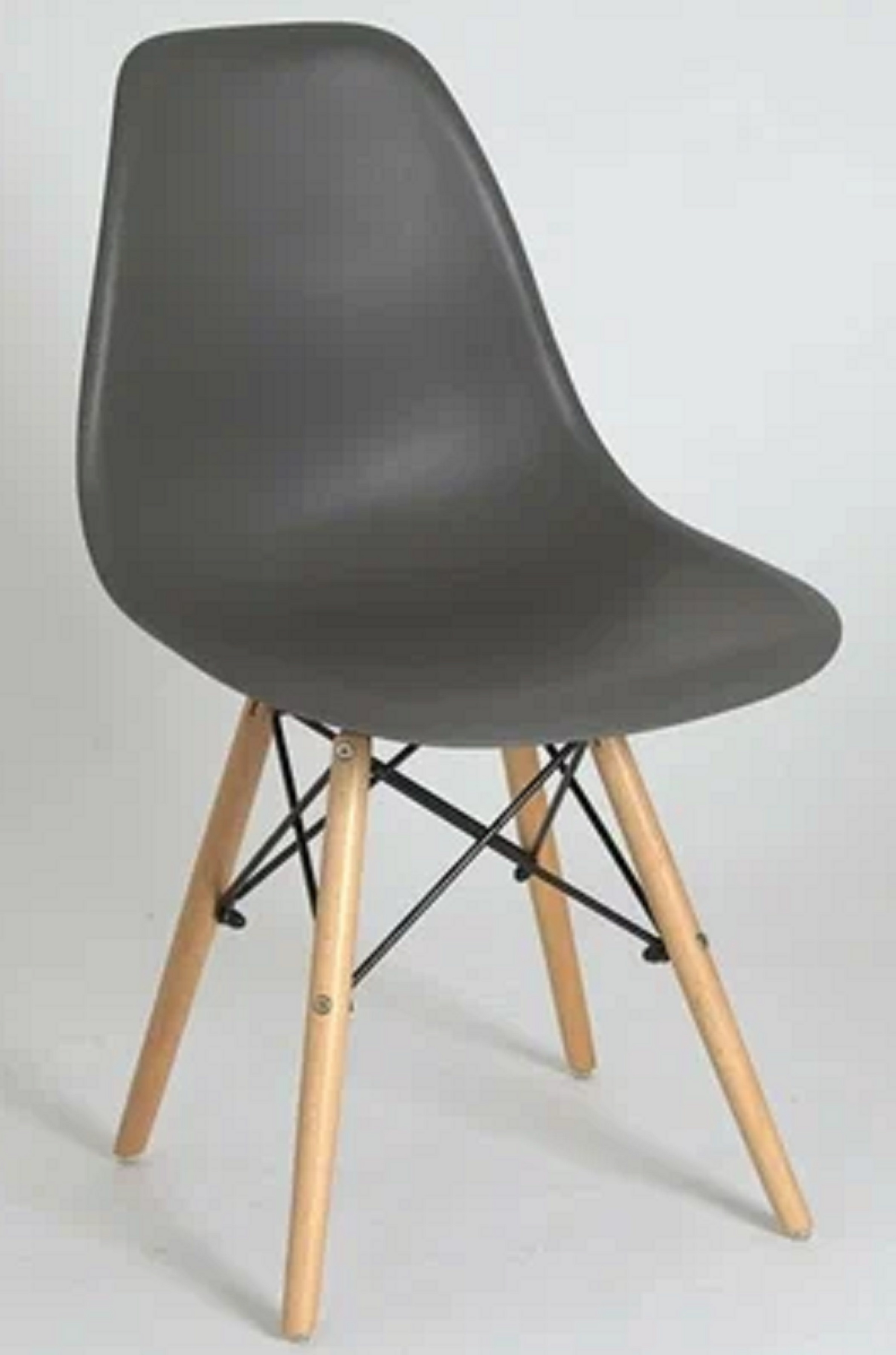 Стул EAMES DSW