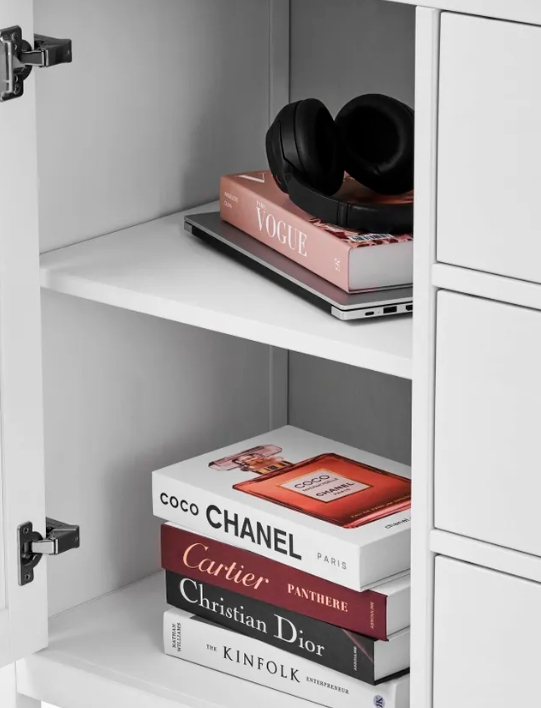 Сервант Икеа HEMNES ХЕМНЭС КЫМÖР белый/светло-коричневый со стеклянными дверями